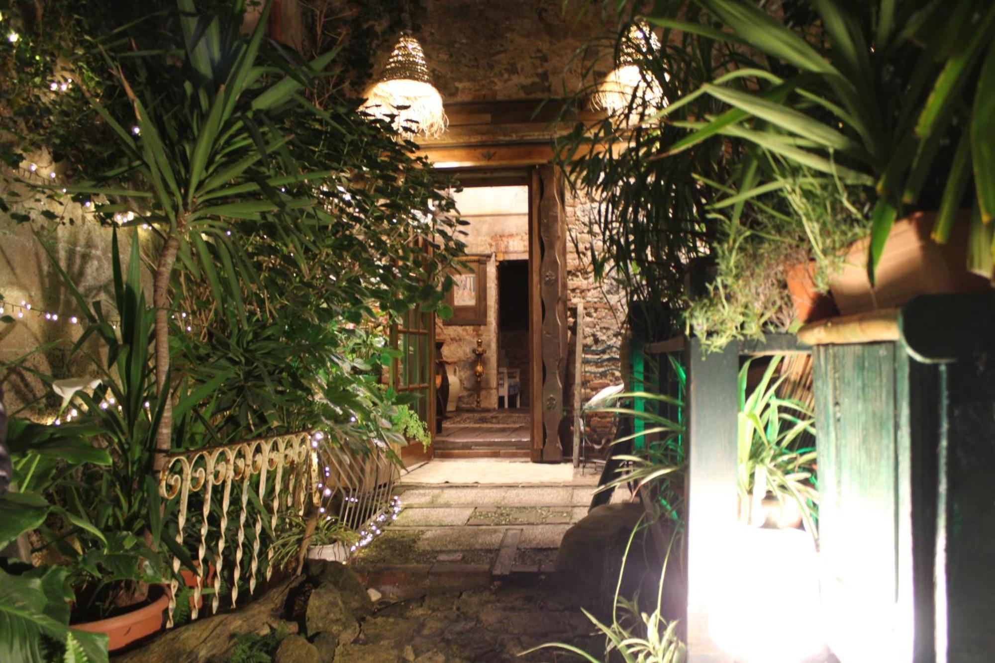 לינה וארוחת בוקר אוריסטאנו Il Giardino Di Chiara מראה חיצוני תמונה